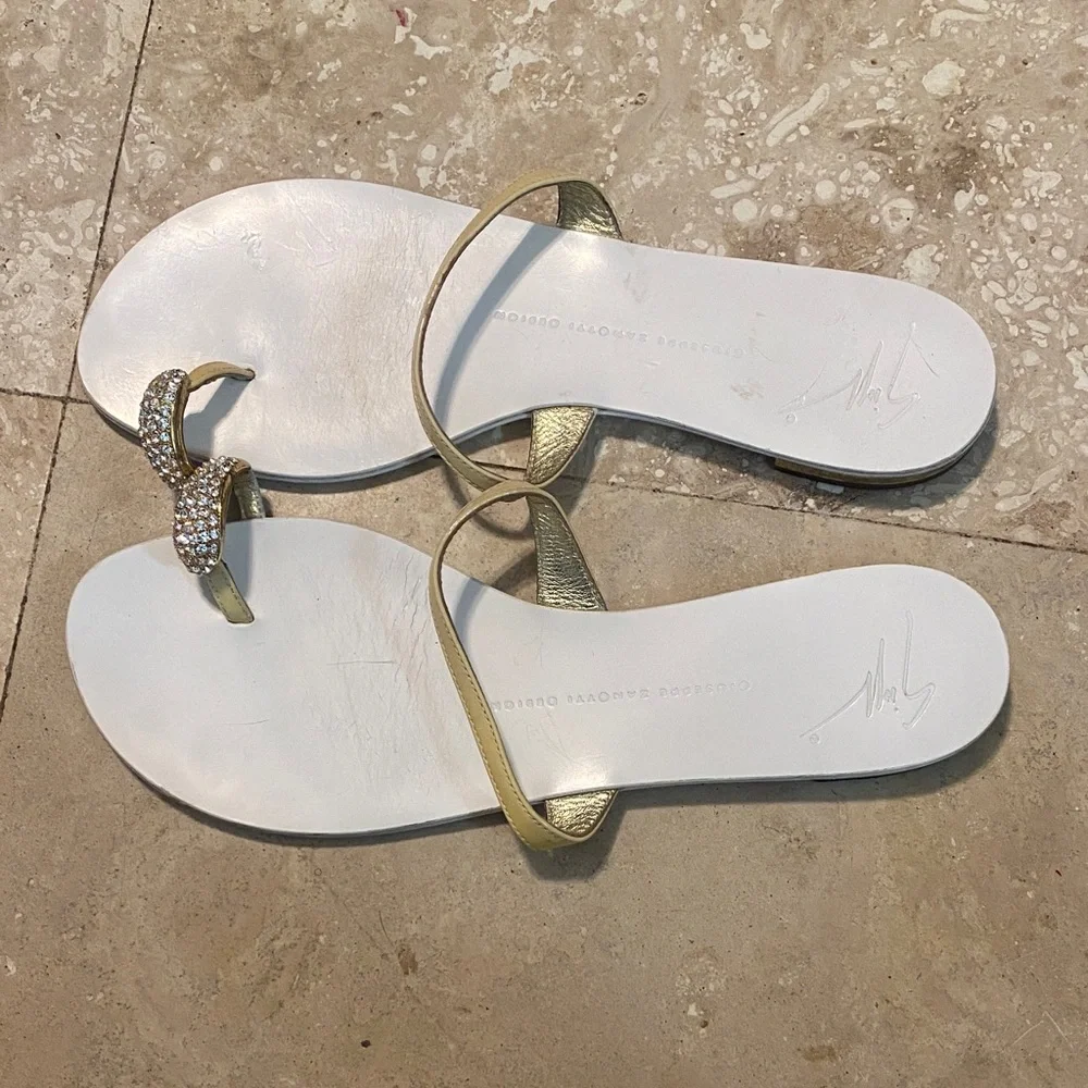 Giuseppe Zanotti Gold and White Sandals with Embellishments - Picture 3 of 5